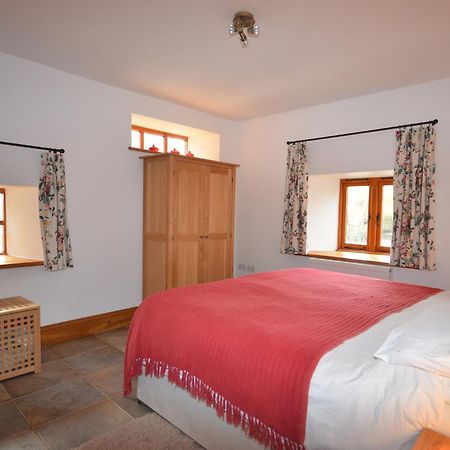 2 Bed In Bridgwater Rexba Villa Spaxton Exterior foto